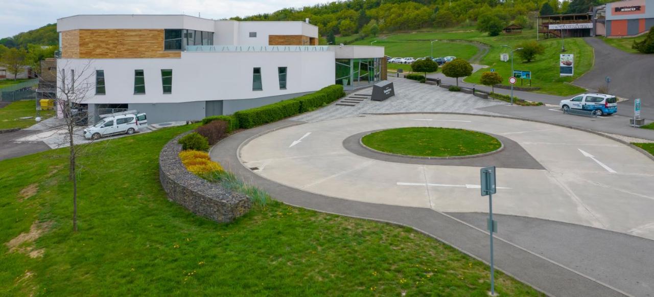 Hotel Thermal Sirava Kaluža Eksteriør billede