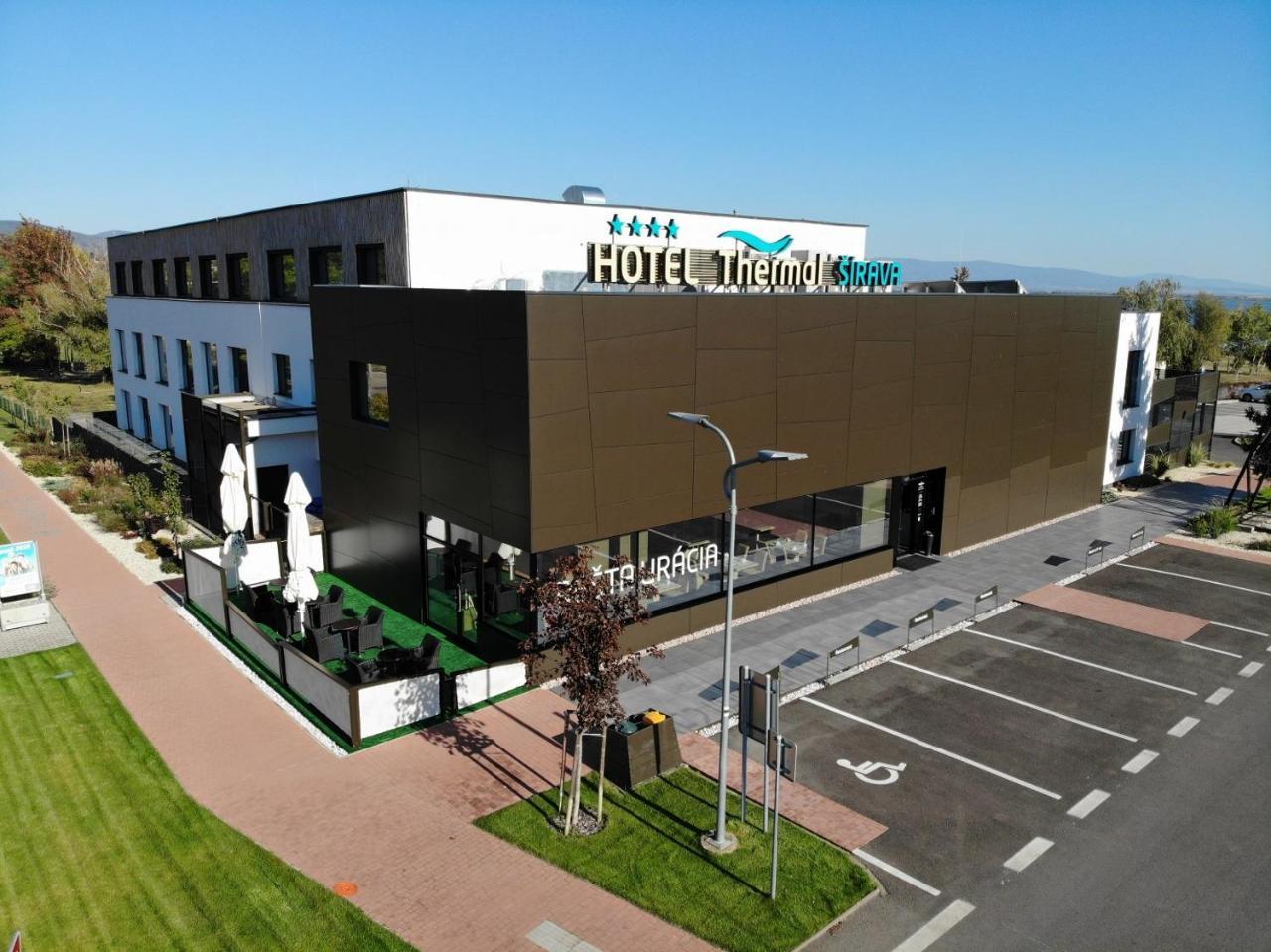 Hotel Thermal Sirava Kaluža Eksteriør billede